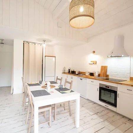 Wooden With Garden Apartment Vielle-Saint-Girons